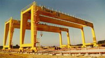 بازرسی فنی جرثقیل های سقفی و دروازه ای طبق استاندارد  Technical inspection of overhead and gate cranes according to standard ASME , DOE